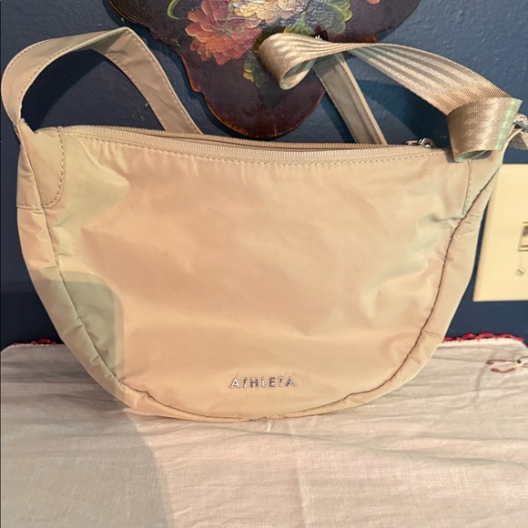 Athleta Beige Crossbody Bag - Picture 1 of 4